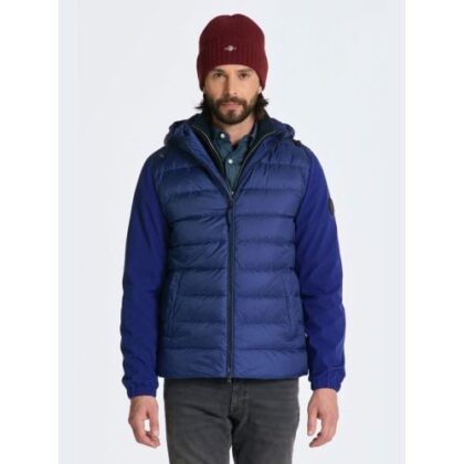 GANT Mens Rich Navy Mixed Soft Shell Jacket by Designer Wear GBP169 - Grab Your Coat!